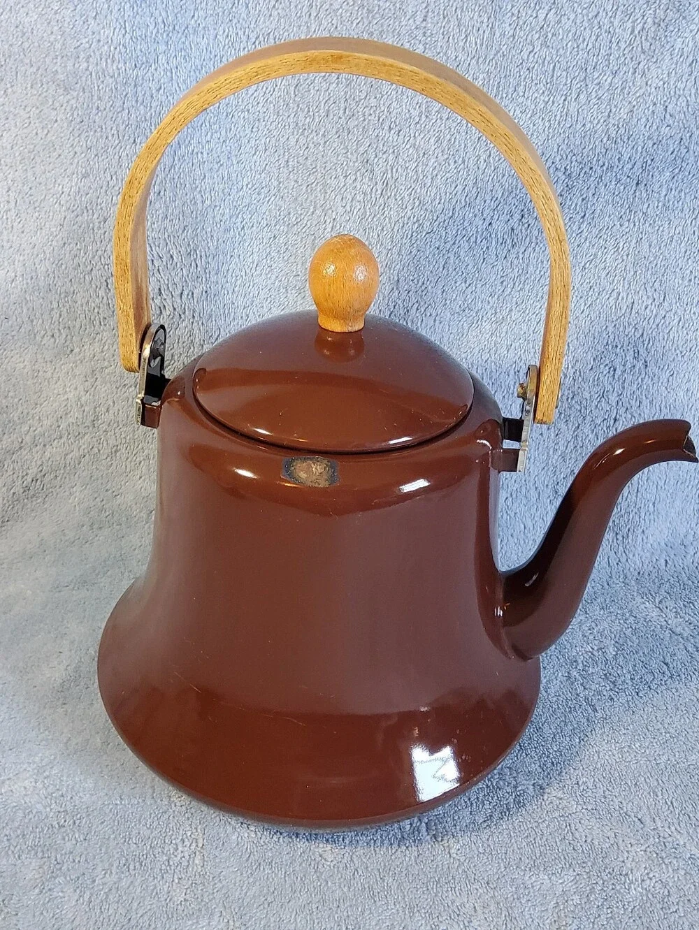 Vintage Brown Enamelware Tea Kettle Blue Speckled Interior Kitchenware Cowboy